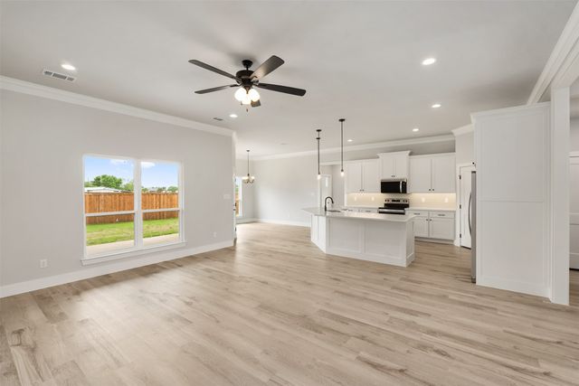 505 Limestone Circle, Mabank, TX 75147