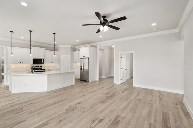 505 Limestone Circle, Mabank, TX 75147