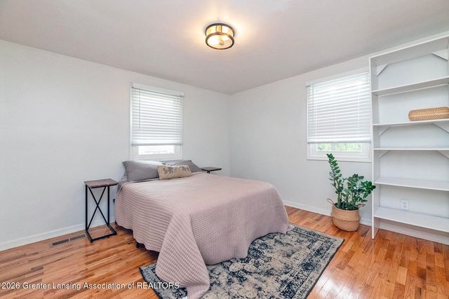 1774 Woodside Drive, East Lansing, MI 48823