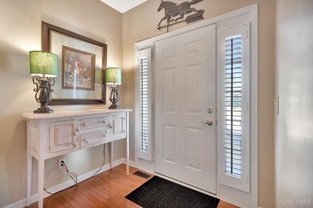 7710 Crystal Cove Pointe, Hamilton Twp, OH 45039