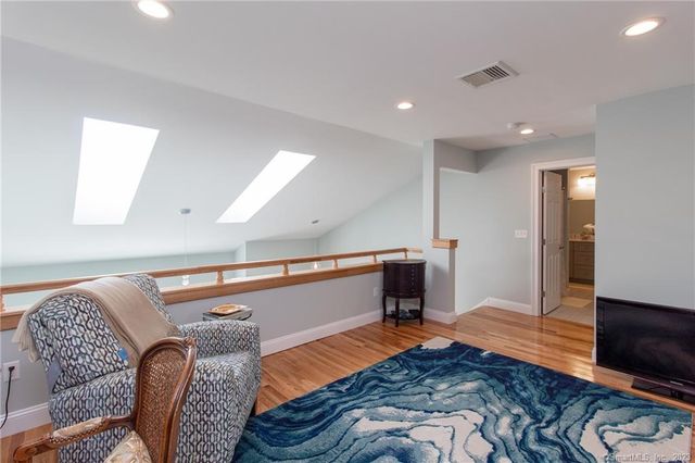 29 Gaby Lane, Naugatuck, CT 06770