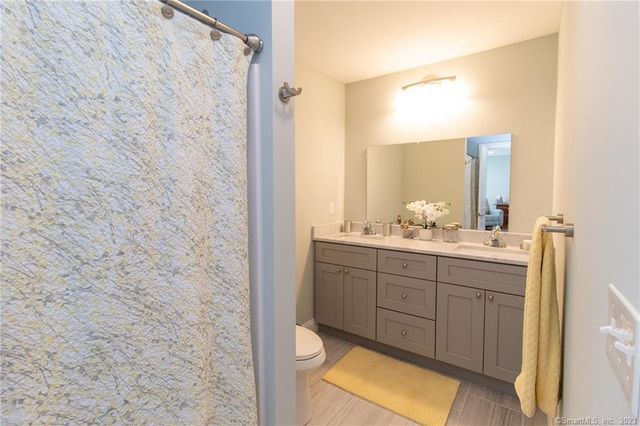 29 Gaby Lane, Naugatuck, CT 06770