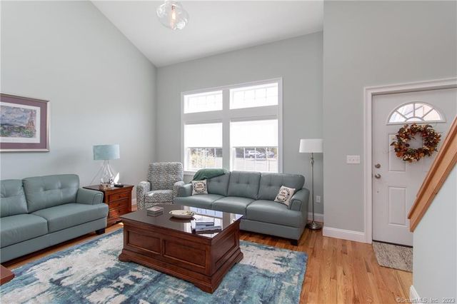 29 Gaby Lane, Naugatuck, CT 06770