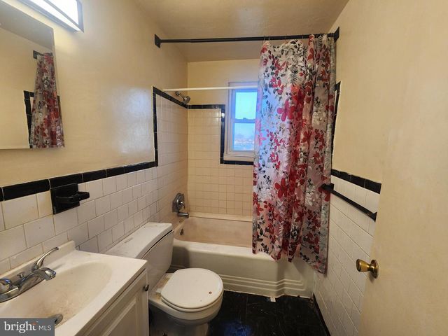 2538 LOYOLA NORTHWAY, Baltimore, MD 21215