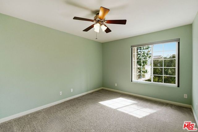 5545 Canoga Avenue 301, Woodland Hills, CA 91367