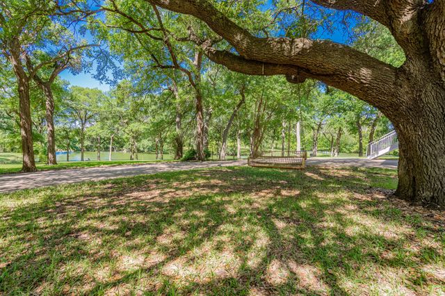 510 W Malloy Bridge Road, Seagoville, TX 75159