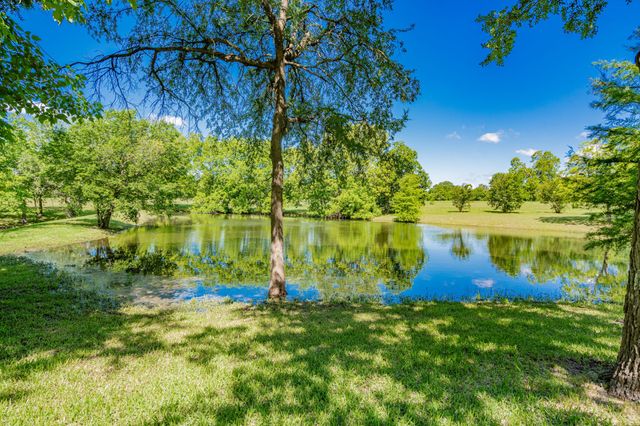 510 W Malloy Bridge Road, Seagoville, TX 75159
