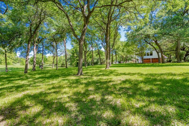 510 W Malloy Bridge Road, Seagoville, TX 75159