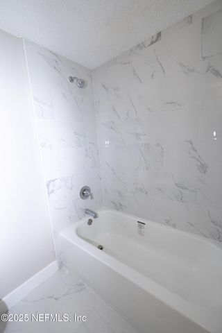 2715 PINEWOOD Boulevard N, Middleburg, FL 32068