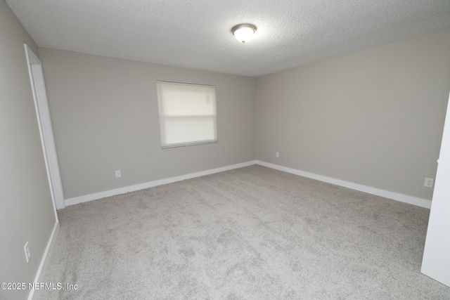 2715 PINEWOOD Boulevard N, Middleburg, FL 32068