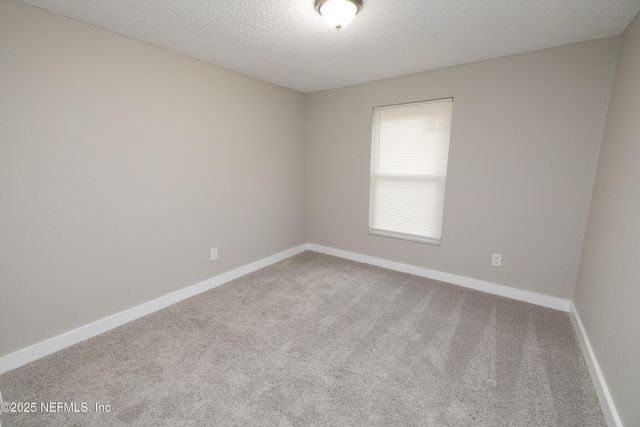 2715 PINEWOOD Boulevard N, Middleburg, FL 32068