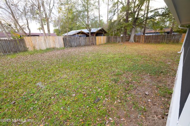 2715 PINEWOOD Boulevard N, Middleburg, FL 32068
