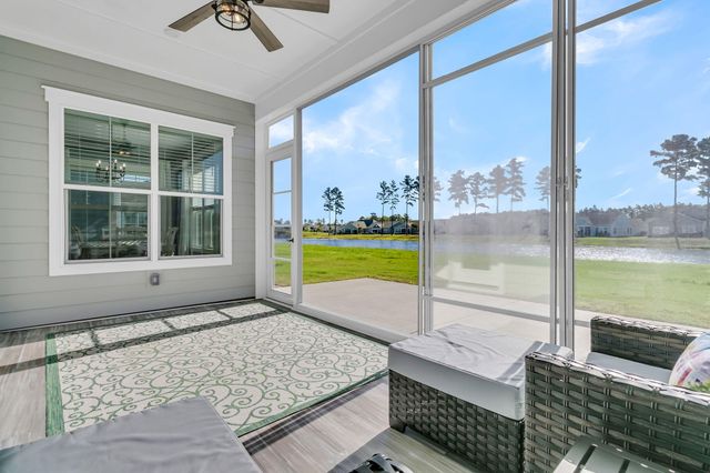 522 Marsh Cove Circle, Summerville, SC 29486