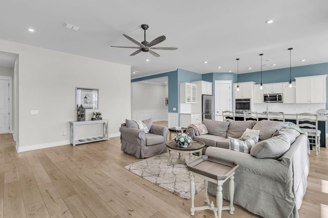 522 Marsh Cove Circle, Summerville, SC 29486