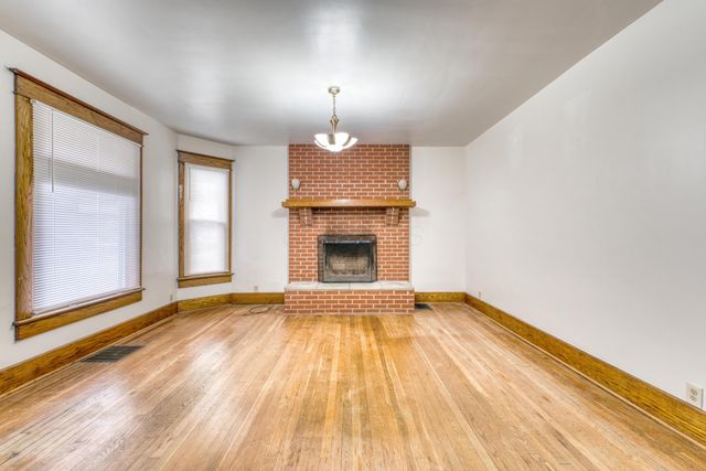 42 Union Street, Newark, OH 43055
