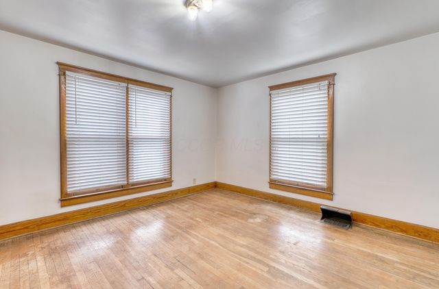 42 Union Street, Newark, OH 43055