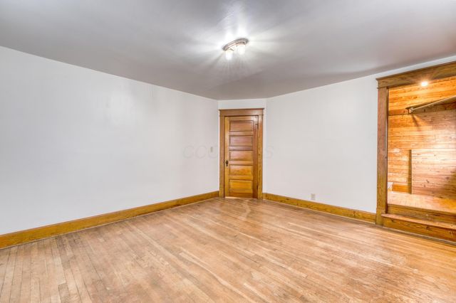 42 Union Street, Newark, OH 43055