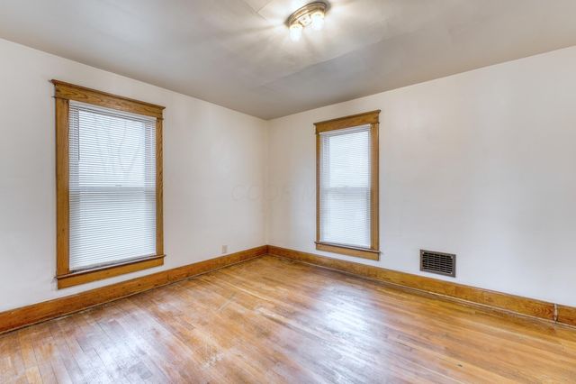 42 Union Street, Newark, OH 43055