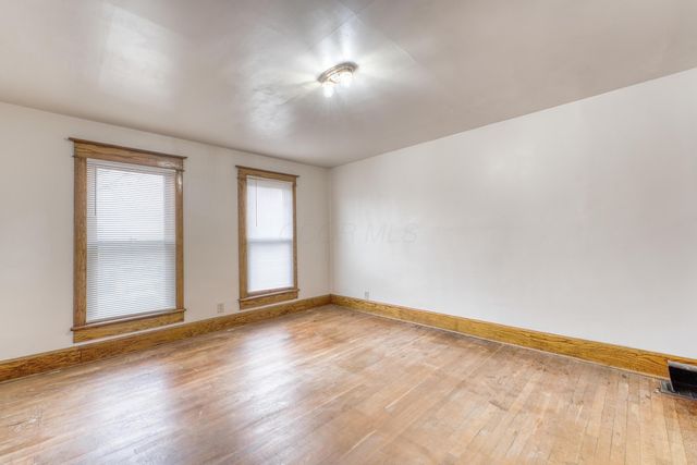 42 Union Street, Newark, OH 43055