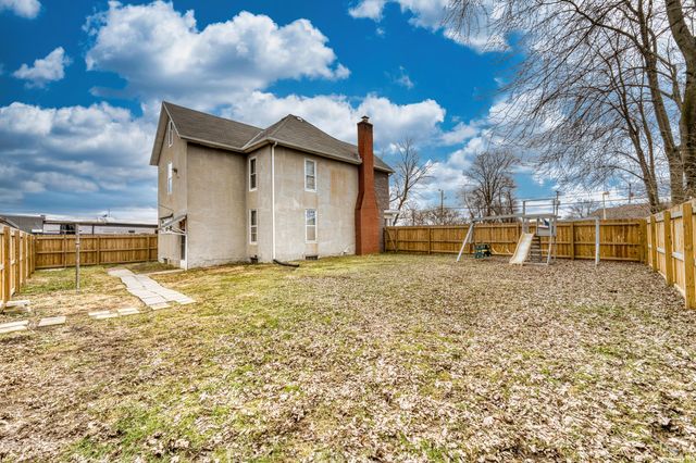 42 Union Street, Newark, OH 43055