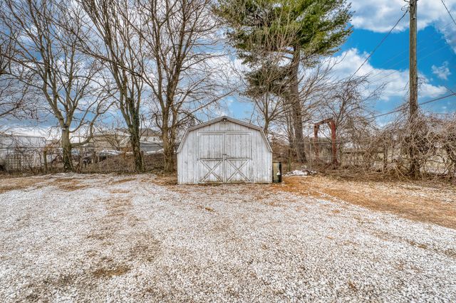 42 Union Street, Newark, OH 43055