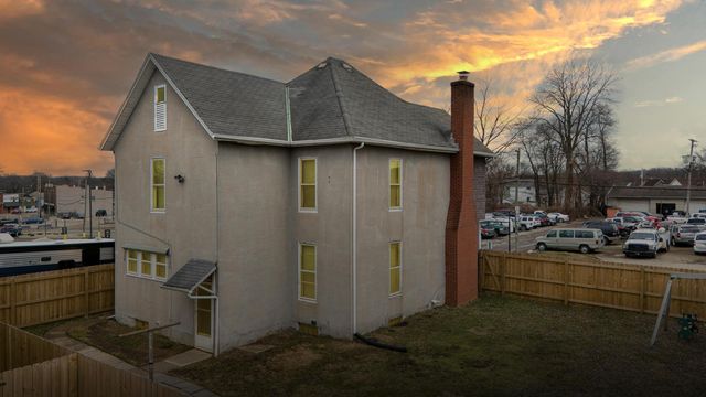 42 Union Street, Newark, OH 43055