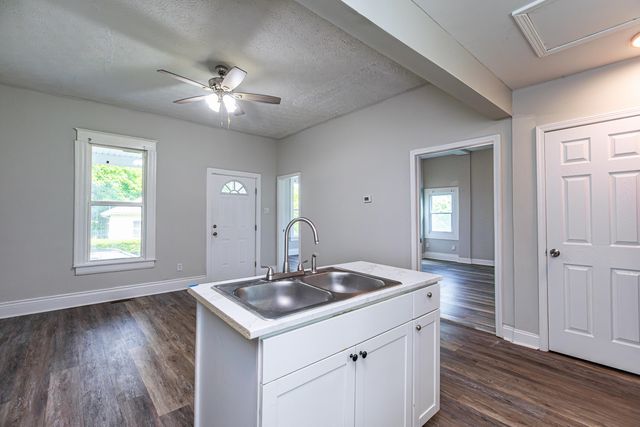 432 Chestnut Street, Danville, KY 40422