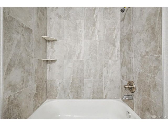 13856 Ivanhoe St, Thornton, CO 80602