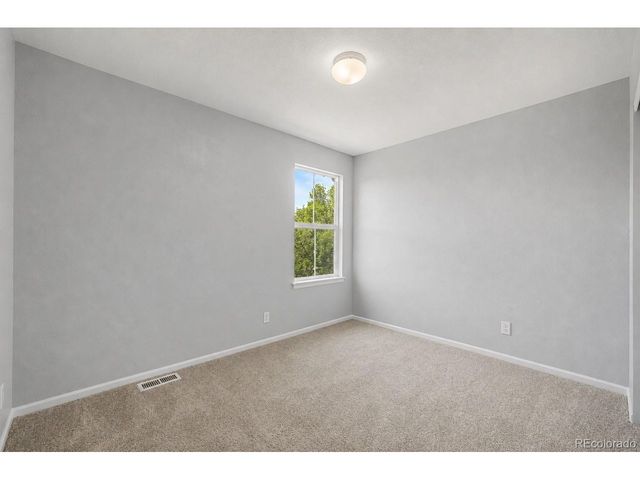 13856 Ivanhoe St, Thornton, CO 80602