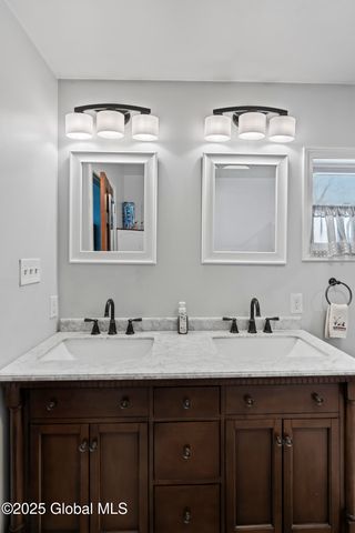 419 Brownell Road, Malta, NY 12020