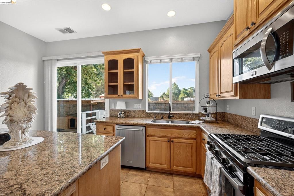 Image 10 of property listing at 3161 Knightsen Ave, Knightsen, CA 94548