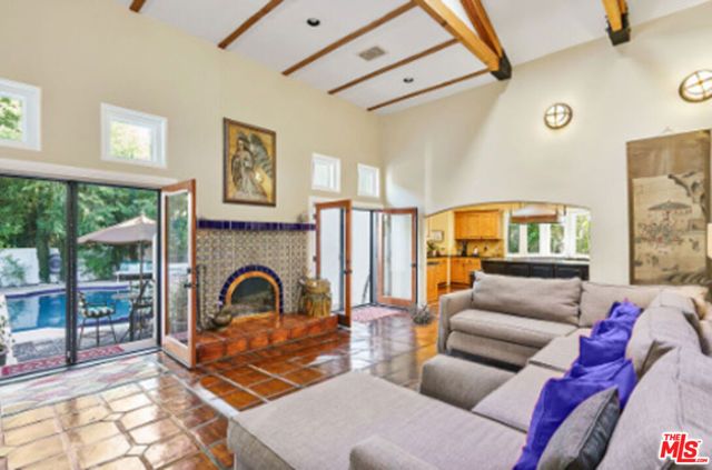 17036 Rancho Street, Encino (los Angeles), CA 91316