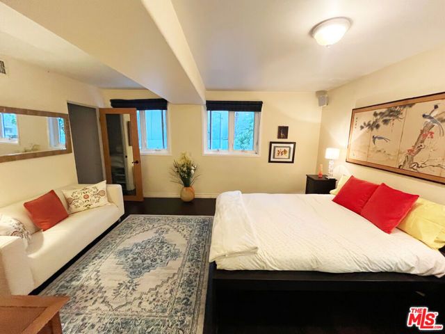 17036 Rancho Street, Encino (los Angeles), CA 91316