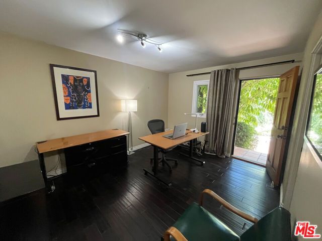 17036 Rancho Street, Encino (los Angeles), CA 91316