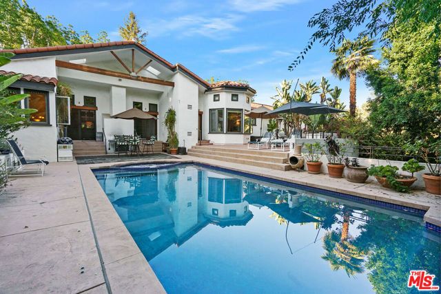 17036 Rancho Street, Encino (los Angeles), CA 91316