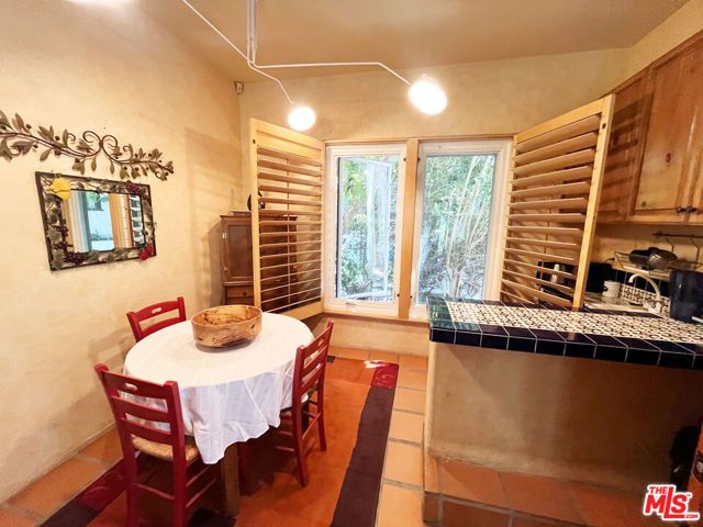 17036 Rancho Street, Encino (los Angeles), CA 91316