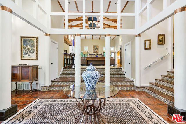 17036 Rancho Street, Encino (los Angeles), CA 91316