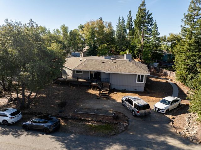 3516 Montclair Rd, Cameron Park, CA 95682