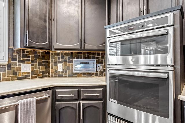 3516 Montclair Rd, Cameron Park, CA 95682