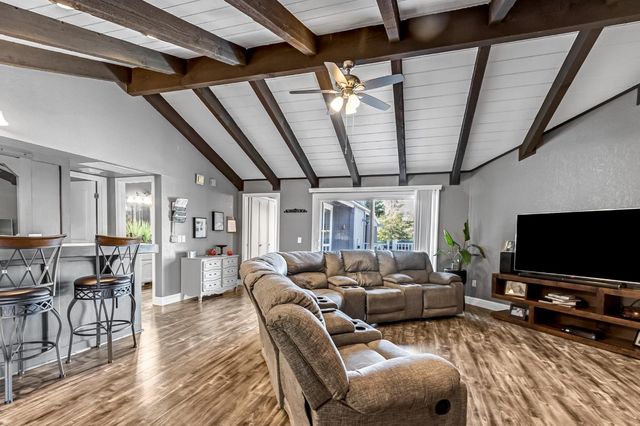 3516 Montclair Rd, Cameron Park, CA 95682