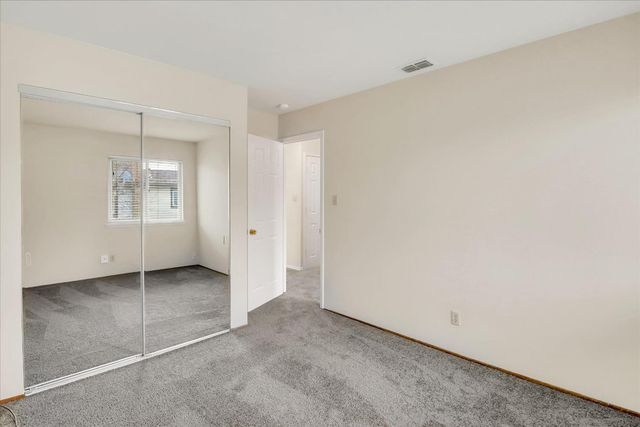 2212 Kimwood Ln, Rancho Cordova, CA 95670