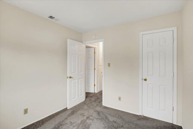 2212 Kimwood Ln, Rancho Cordova, CA 95670