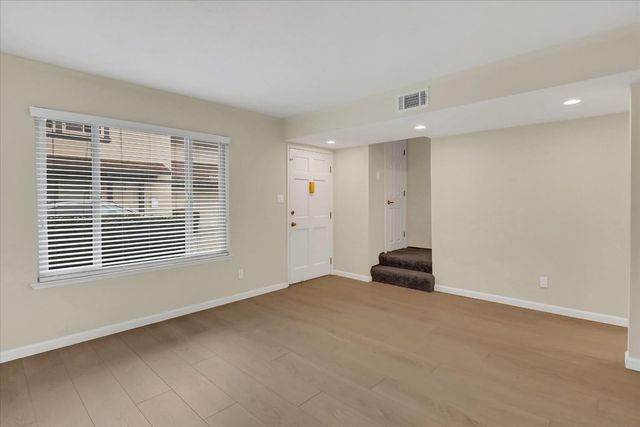 2212 Kimwood Ln, Rancho Cordova, CA 95670