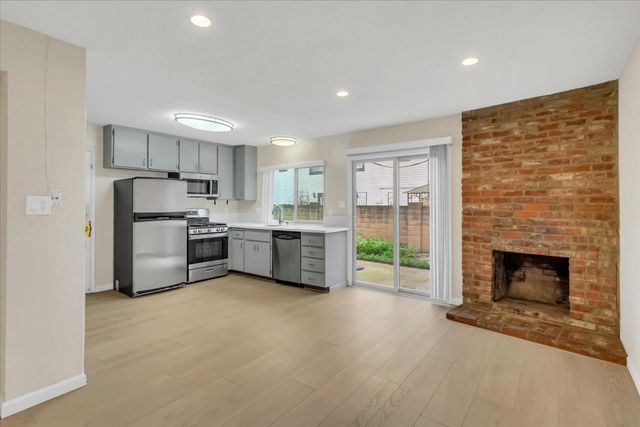 2212 Kimwood Ln, Rancho Cordova, CA 95670