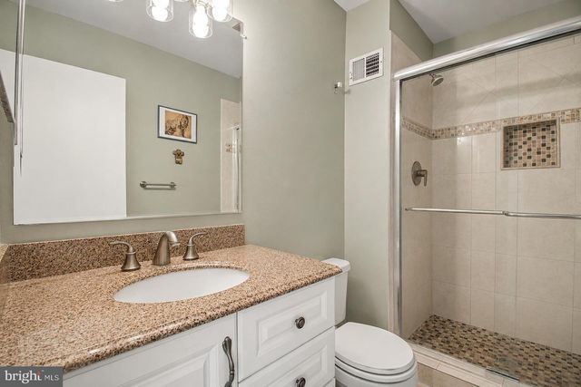 113 NEWBURY PL, Sterling, VA 20164