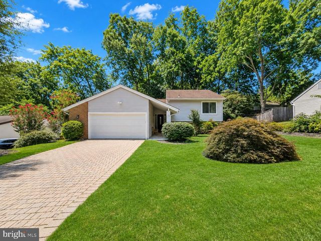 113 NEWBURY PL, Sterling, VA 20164