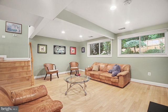 113 NEWBURY PL, Sterling, VA 20164