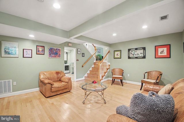 113 NEWBURY PL, Sterling, VA 20164