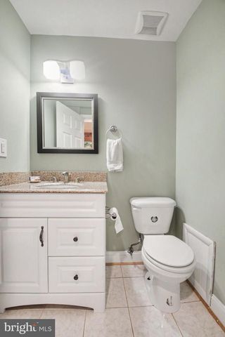 113 NEWBURY PL, Sterling, VA 20164