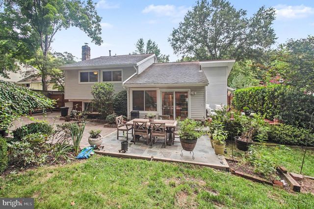 113 NEWBURY PL, Sterling, VA 20164